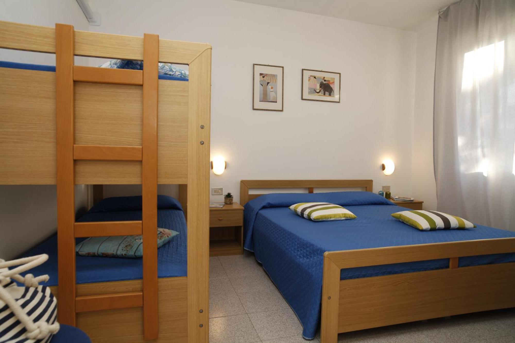 Villa Luisa Lignano Sabbiadoro Esterno foto